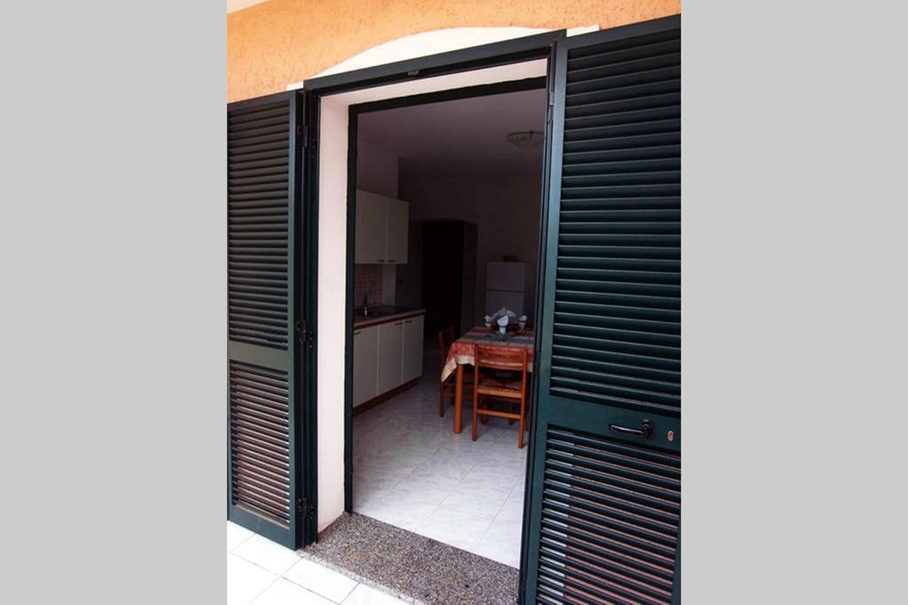 אפרטהוטל ואלדוריה Residenza Sul Mare מראה חיצוני תמונה
